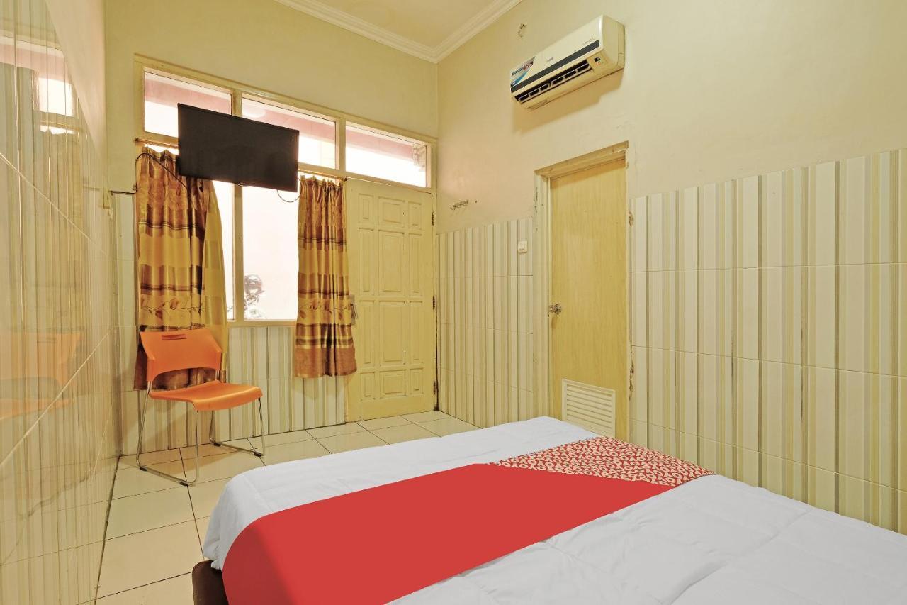 Oyo 91453 Hotel Srikandi Gejayan Maguwo Extérieur photo